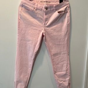 White House Black Market Signature Skinny Jeans